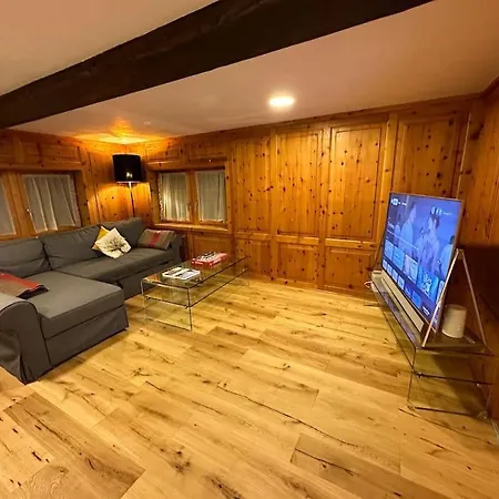 Alte Amtsstube In Filet 200 M Von Gondel Riederalp Apartman Mörel